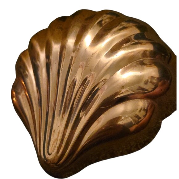 Two Benjamin & Medwin Vintage Molds Copper Tin Clam Shell Wall Hanging 6" - Picture 9 of 10